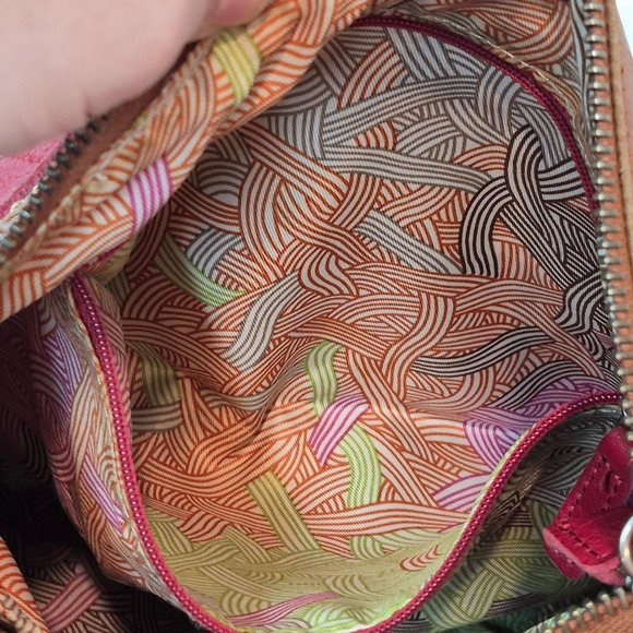 The Sak Kendra Cross Body Pebbled Leather Bag Purse Red Tan Classic Clean Small - Picture 5 of 14